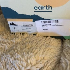 earth shoes journey ramble